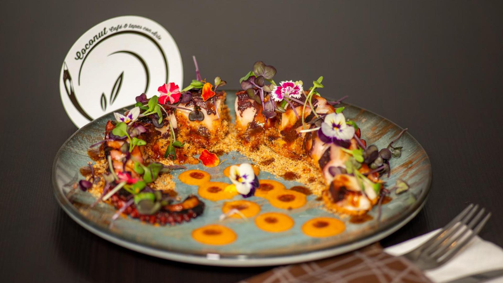 Restaurante Coconut. Café & tapas con arte