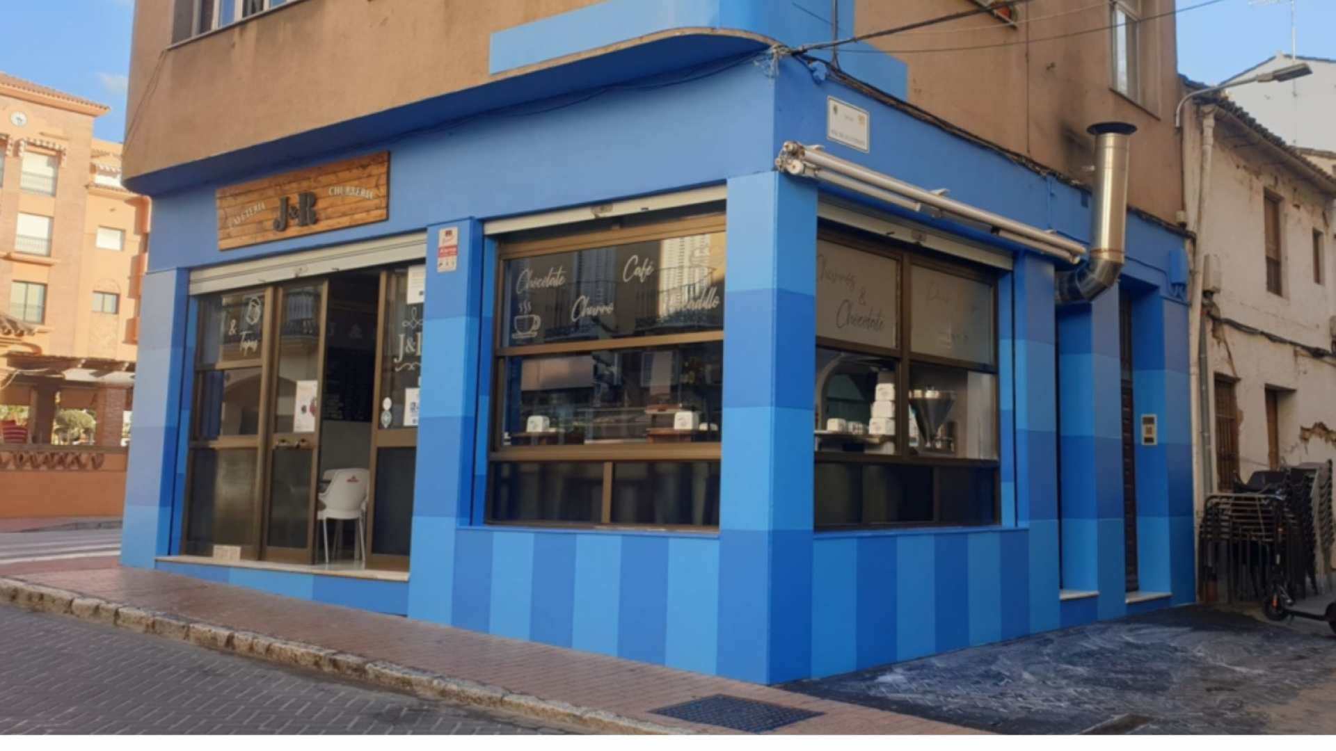 Cafetería- Churrería J&R