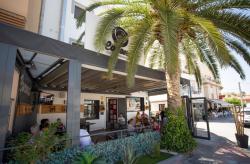 Restaurante Coconut. Café & tapas con arte