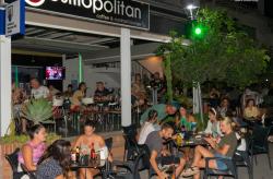 Cosmopolitan Coffee-Cocktail Lounge